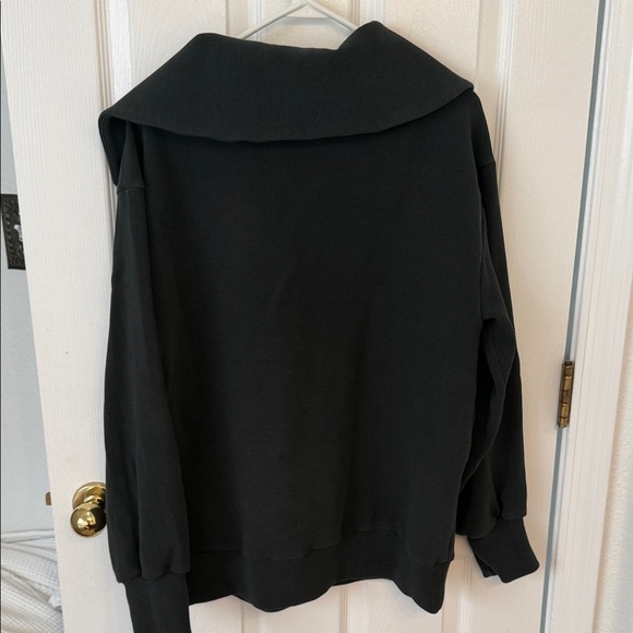 Athleta oversized quarter zip - Picture 3 of 3